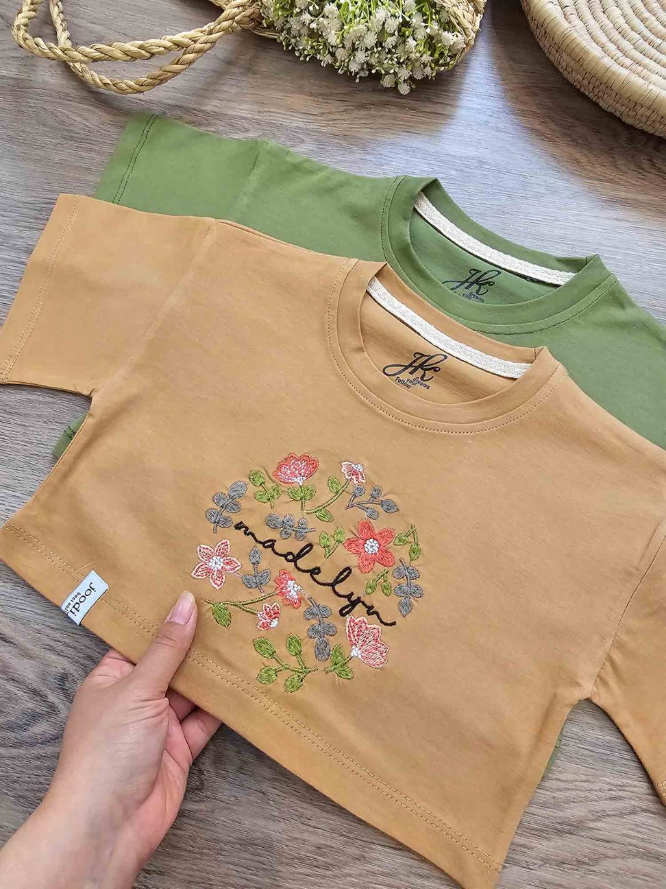 کراپ گلدوزی