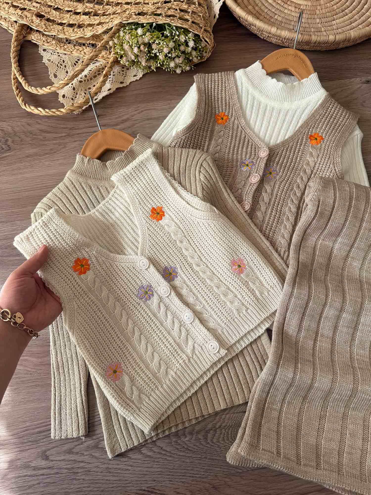 33 سه تکه ژیله بلوز و شلوار بگ بافت