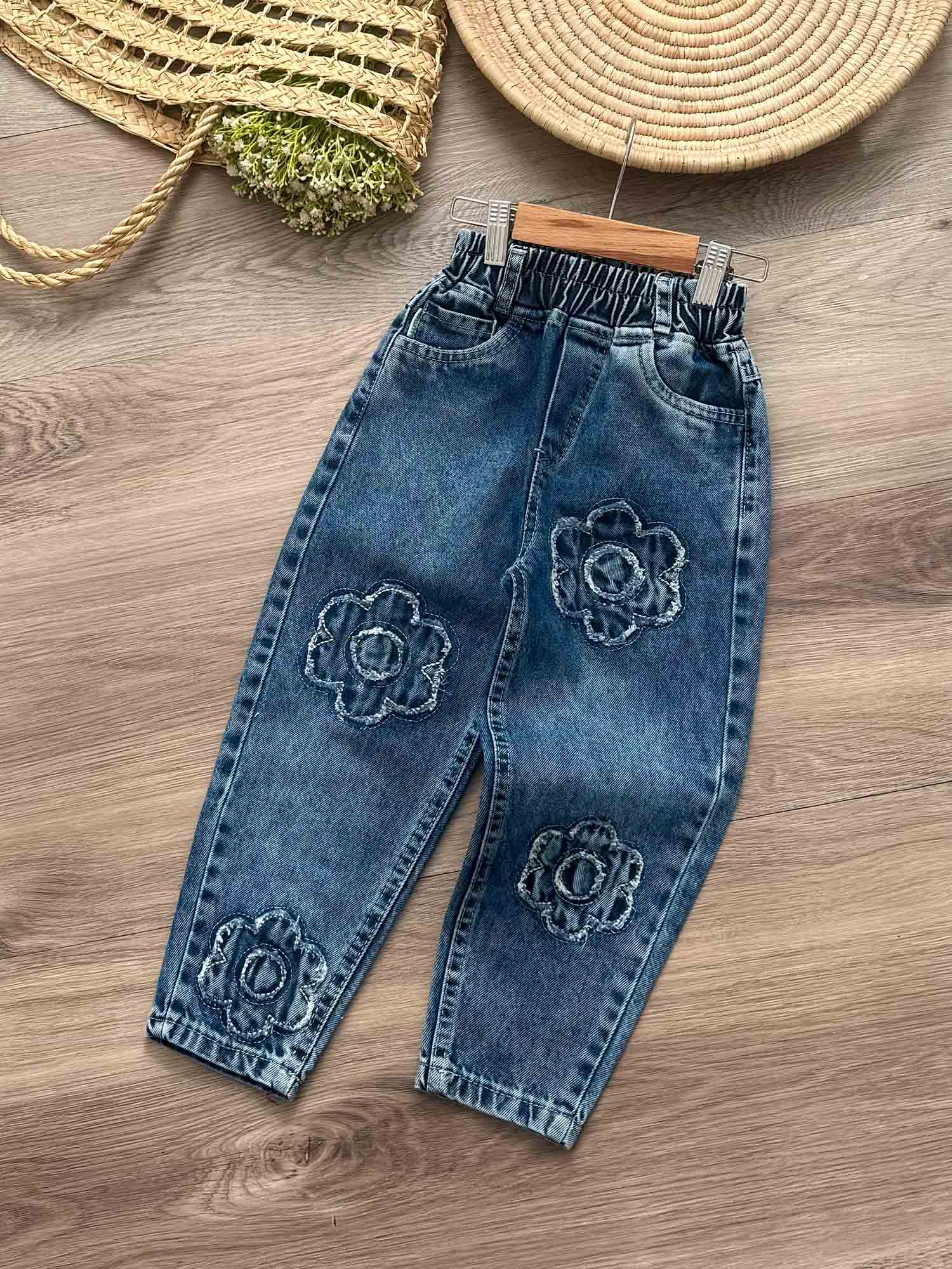 1 شلوار جین مام گل برجسته